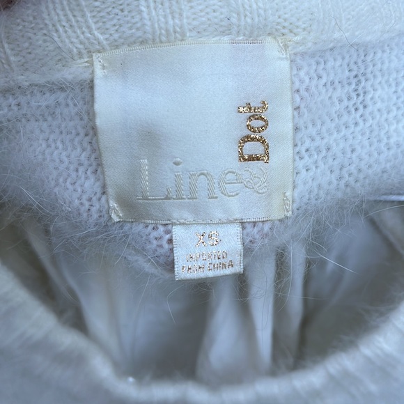 Silk and Mohair White Sweater Curved Hem - Picture 2 of 4